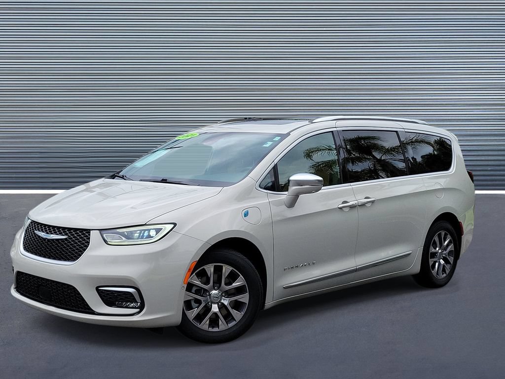 Used 2021 Chrysler Pacifica Pinnacle