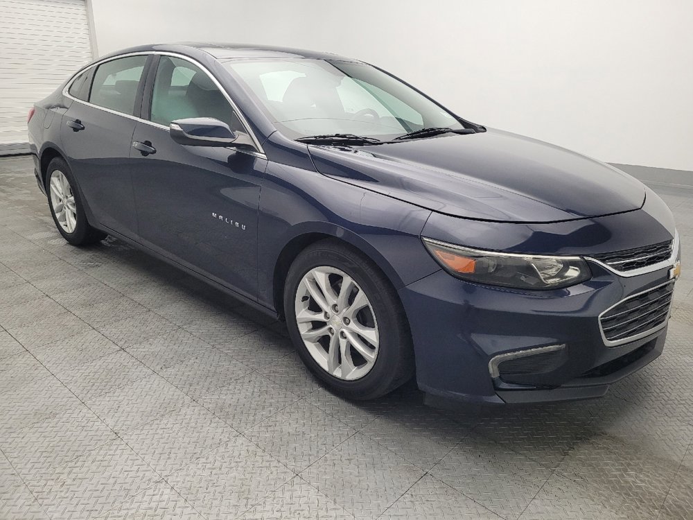 Used 2017 Chevrolet Malibu LT image 13