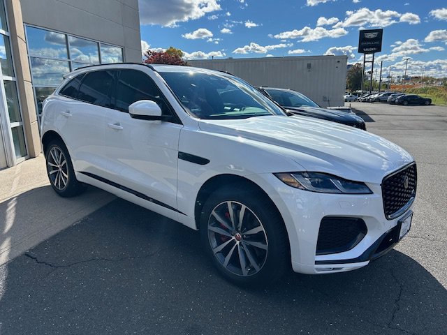 Certified 2023 Jaguar F-PACE R-Dynamic S AWD/4WD image 8