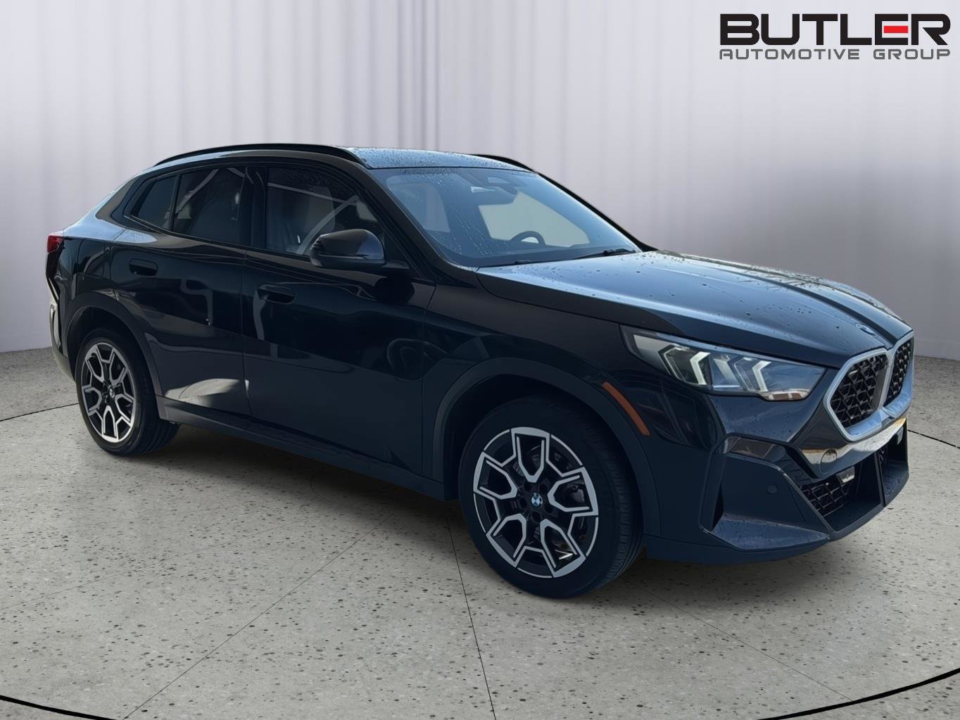 Used 2025 BMW X2 xDrive28i w/ Premium Package image 6