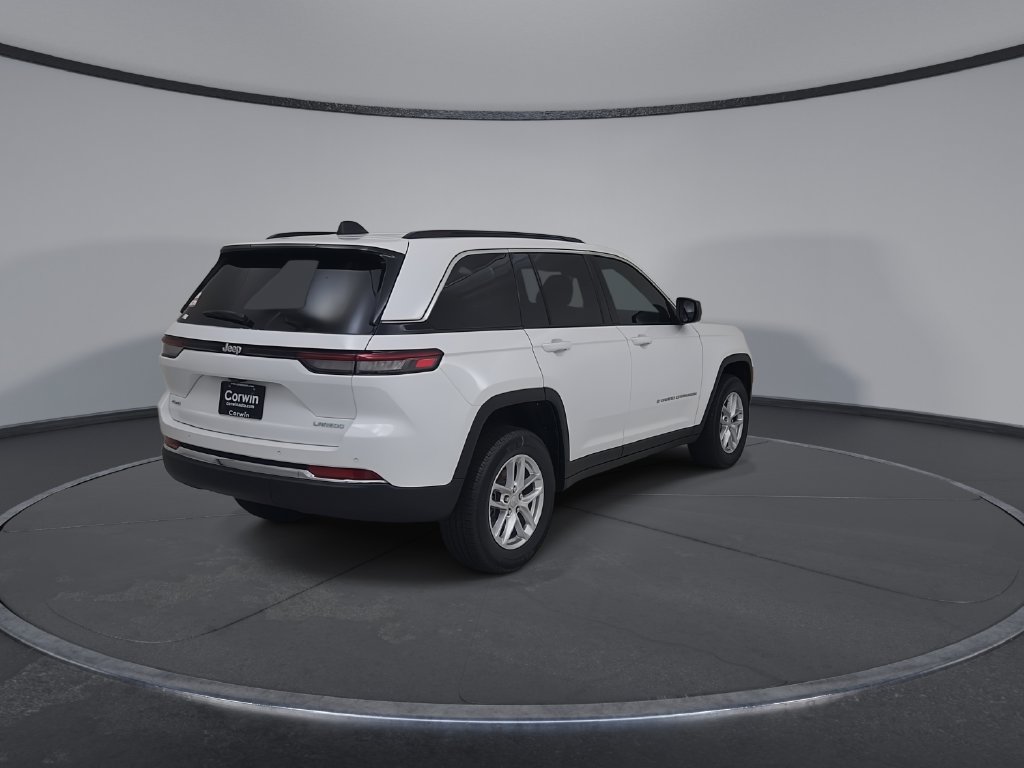 New 2026 Jeep Grand Cherokee Laredo X AWD/4WD image 14