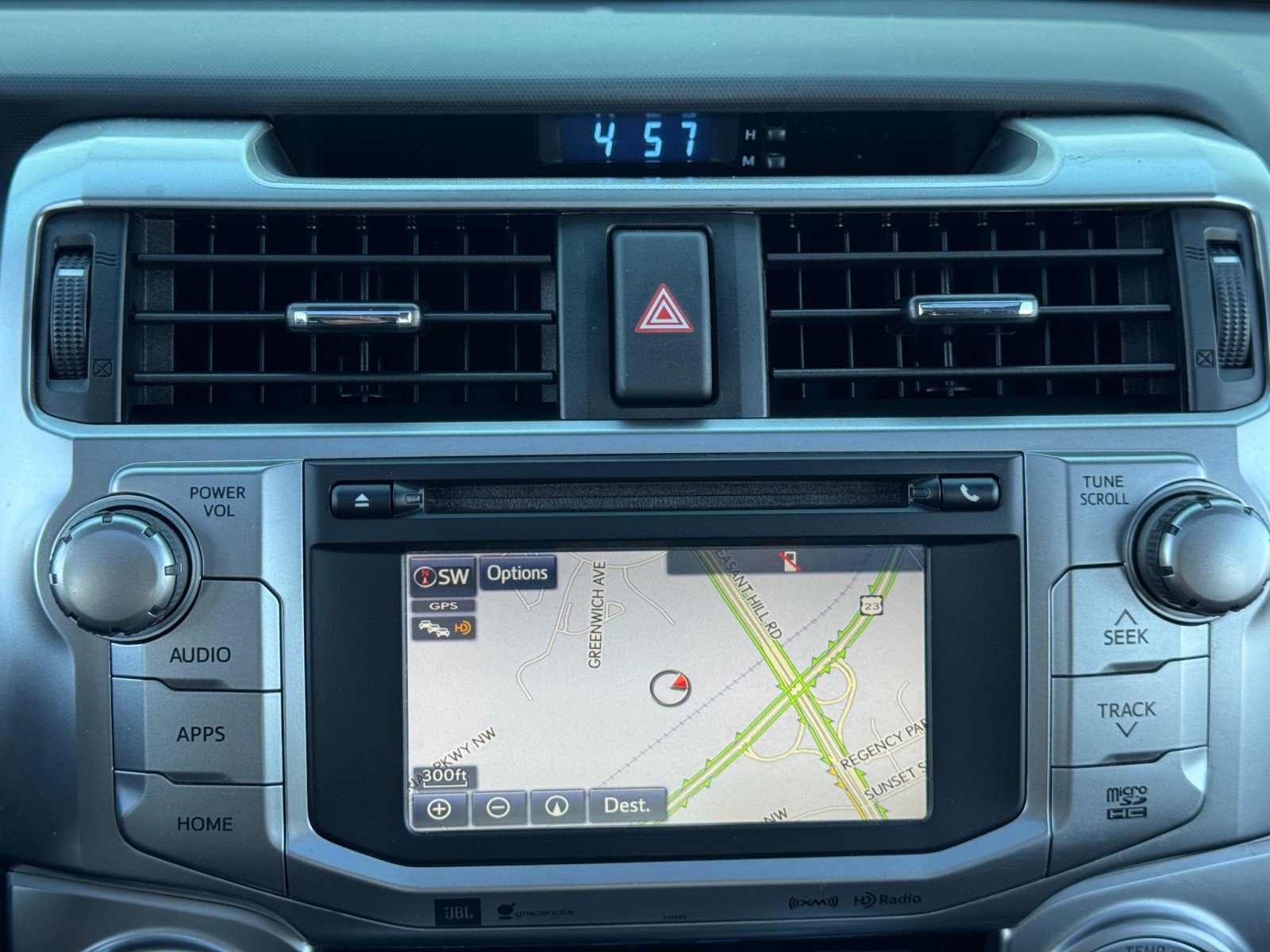 Used 2016 Toyota 4Runner Limited AWD/4WD image 24