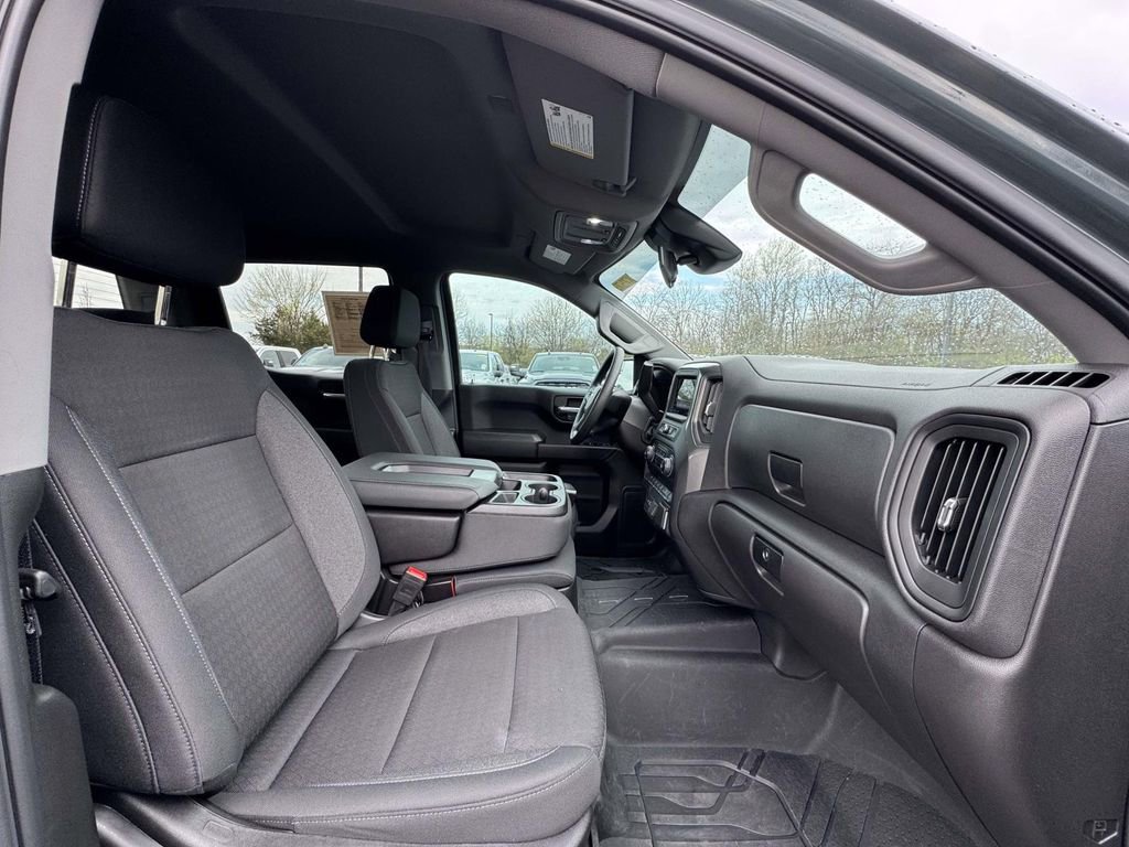 Used 2025 Chevrolet Silverado 1500 Custom Trail Boss image 16