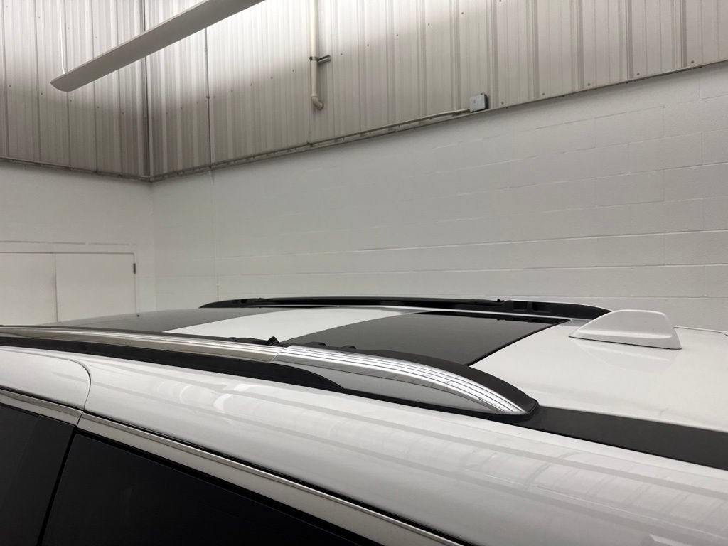 Used 2020 Chrysler Pacifica Limited FWD image 13