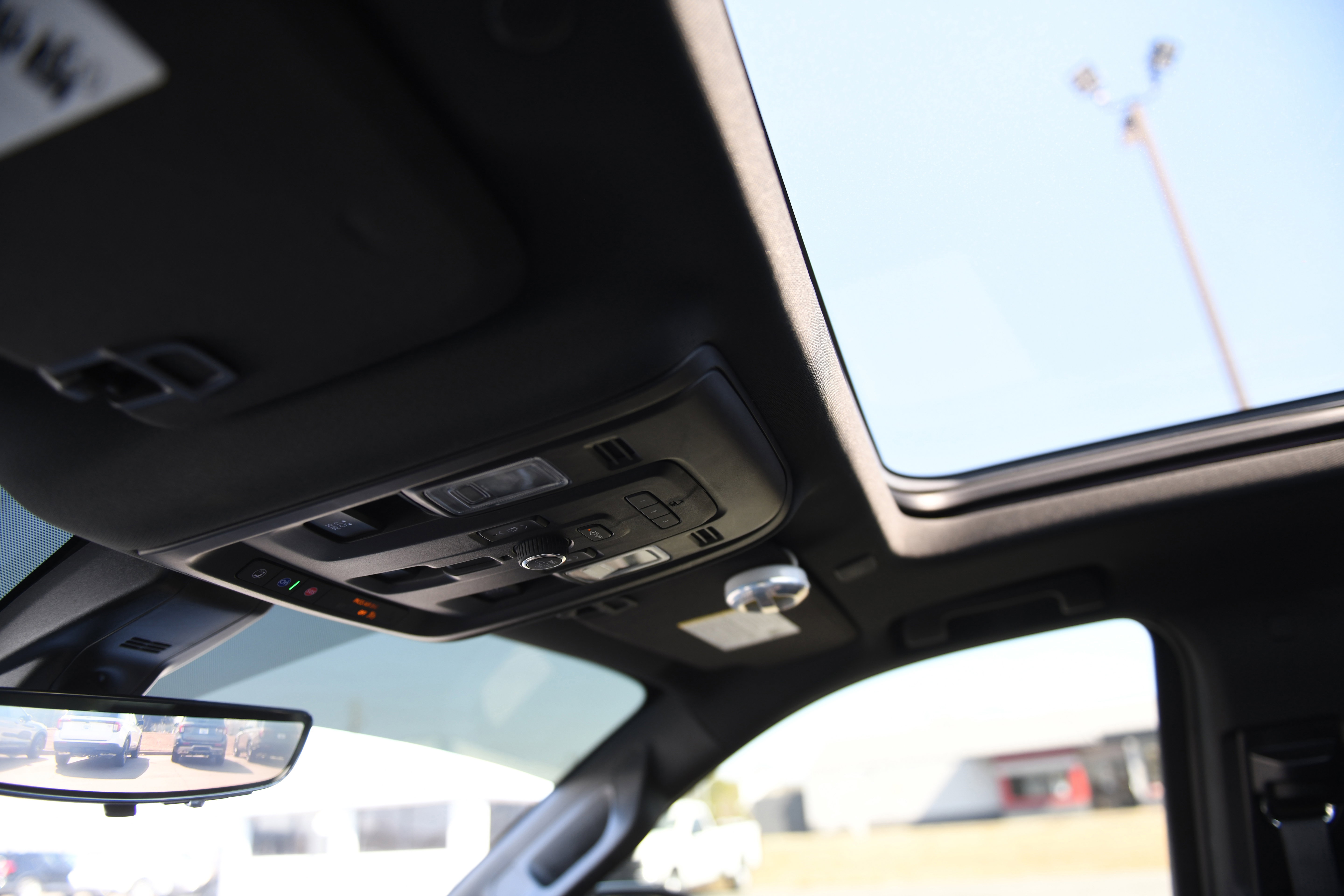 Used 2021 Chevrolet Tahoe Premier image 18