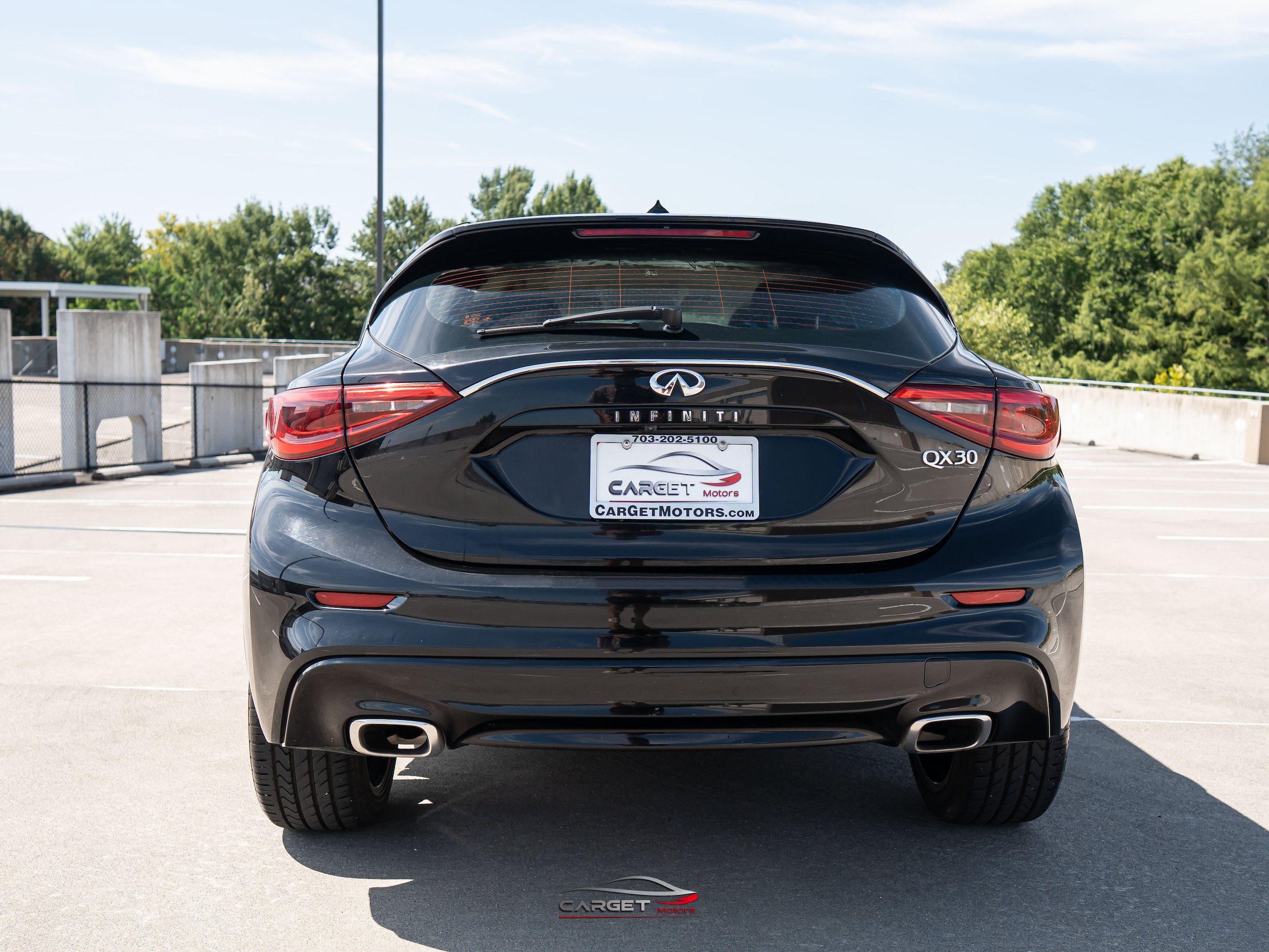 Used 2018 INFINITI QX30 FWD image 6