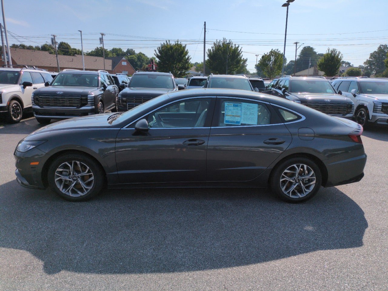 Used 2023 Hyundai Sonata SEL FWD image 4