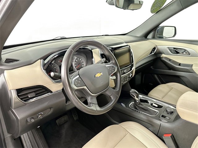 Used 2022 Chevrolet Traverse LT w/ LT Premium Package image 22
