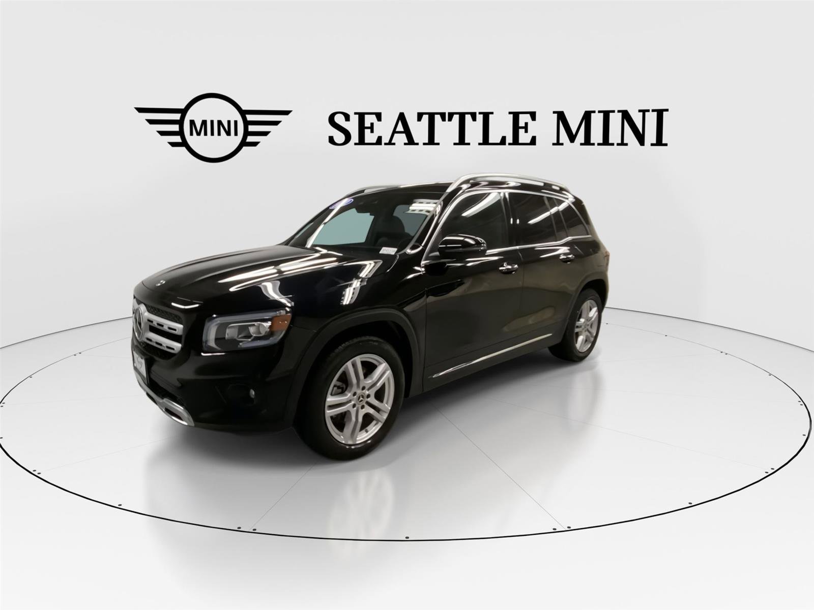 Used 2022 Mercedes-Benz GLB 250 4MATIC image 5