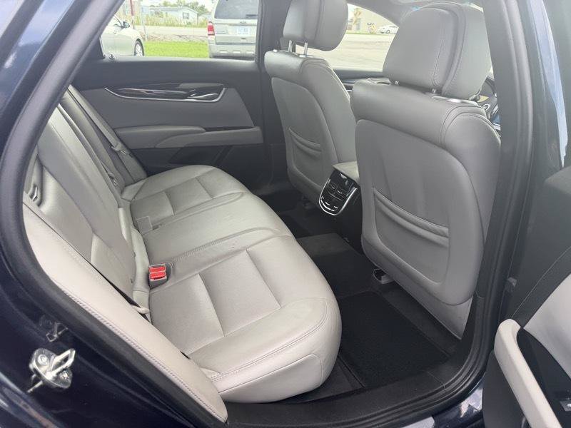 Used 2013 Cadillac XTS Premium AWD/4WD image 5