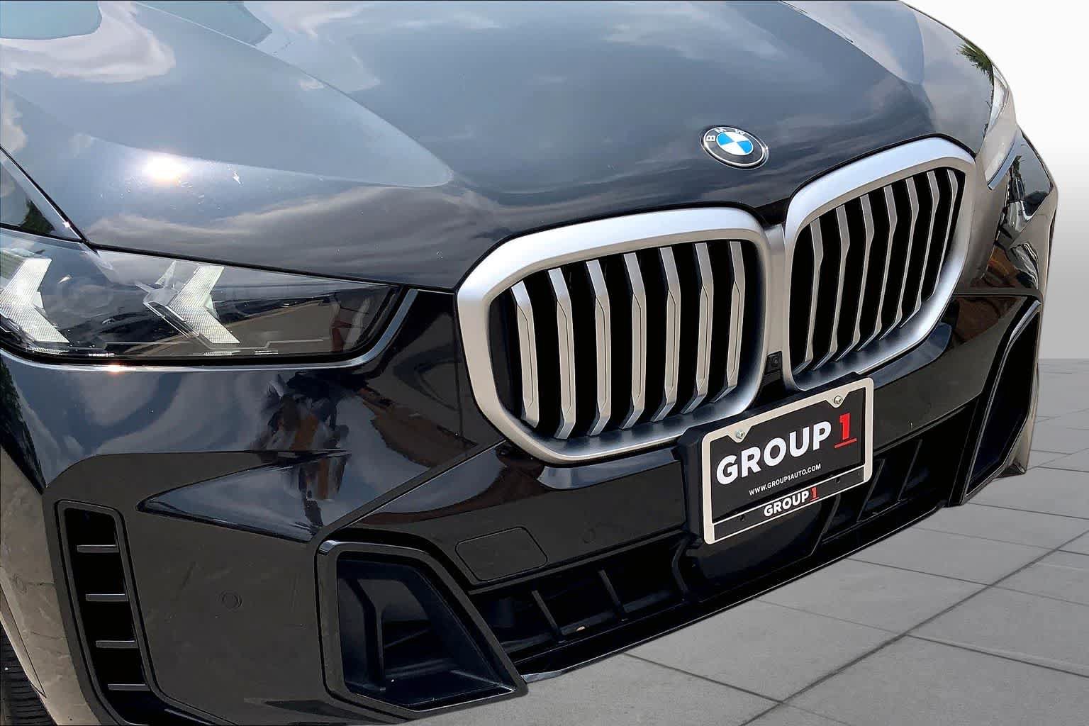 Used 2024 BMW X5 sDrive40i w/ M Sport Package RWD image 30