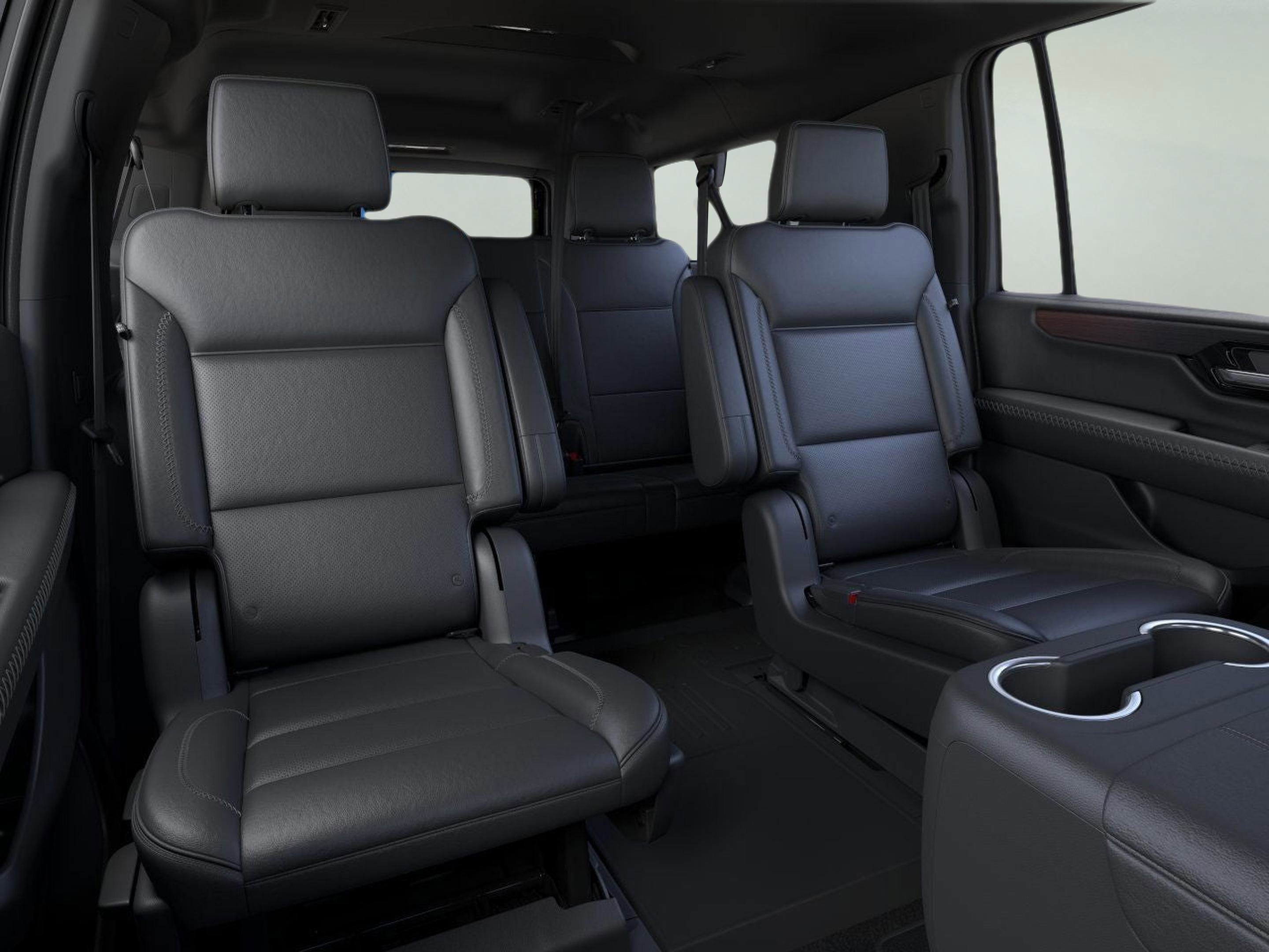 New 2026 GMC Yukon XL Denali w/ Denali Reserve Package AWD/4WD image 12
