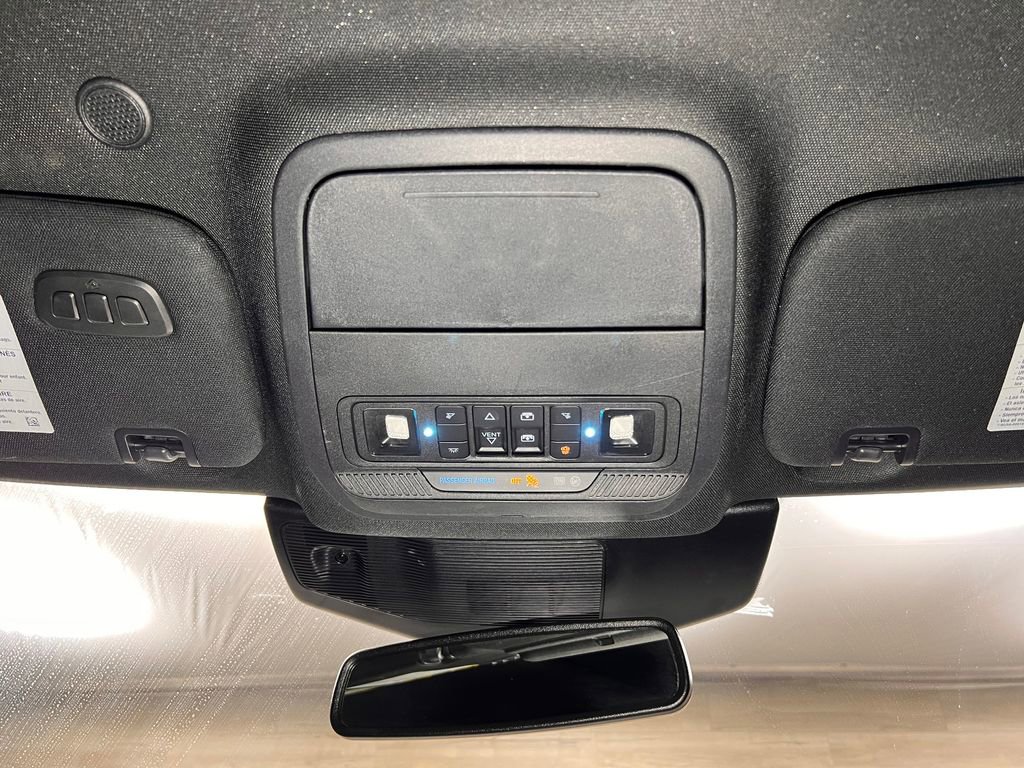 Used 2021 Ford Explorer ST image 16