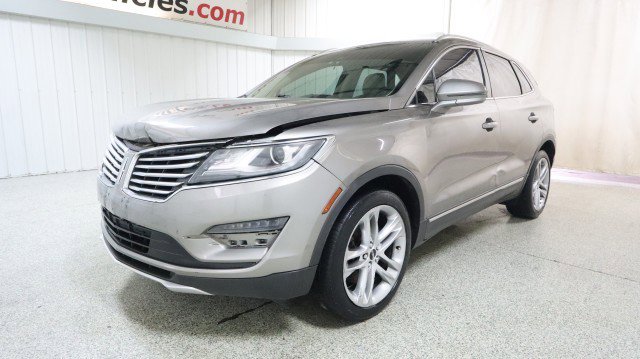Used 2017 Lincoln MKC Reserve w/ Lincoln MKC Climate Package image 2