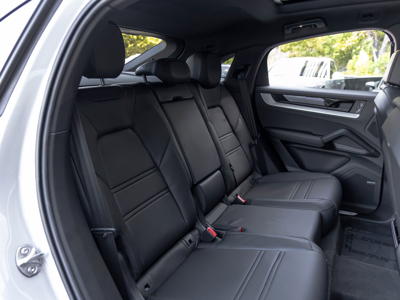 Certified 2026 Porsche Cayenne Coupe AWD/4WD image 52