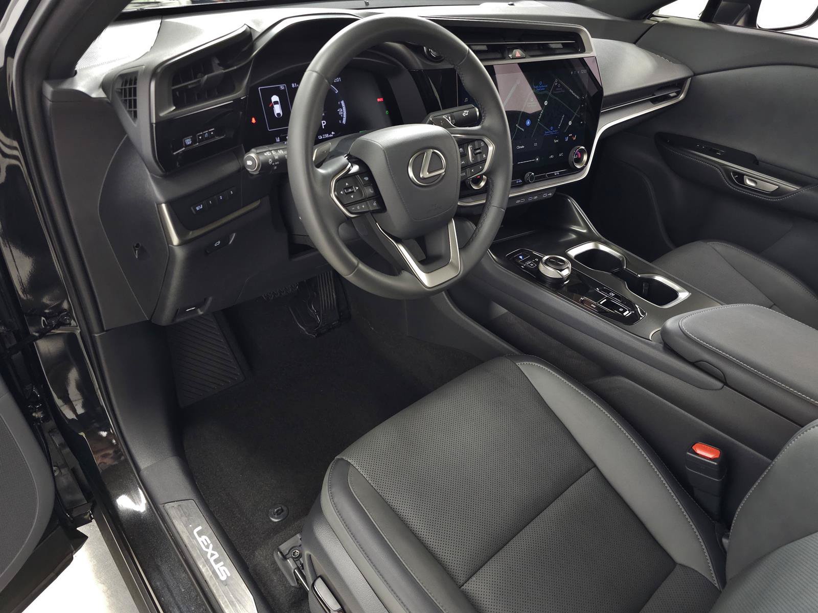 Used 2025 Lexus RZ 300e w/ Accessory Package (2T) FWD image 15