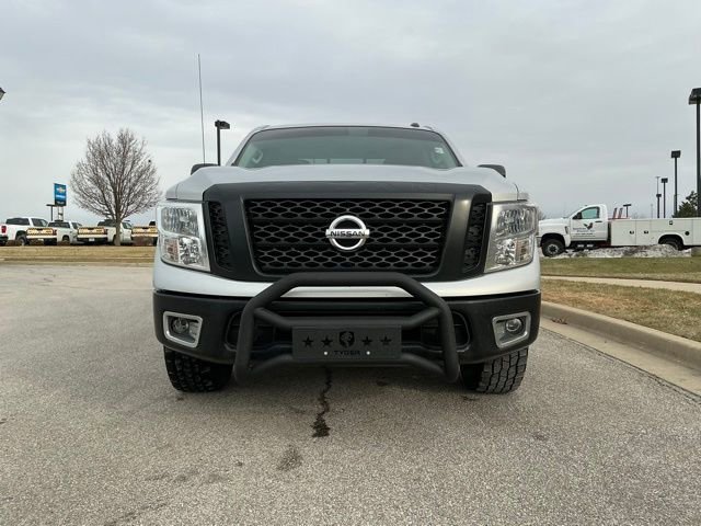 Used 2019 Nissan Titan S w/ S Utility Package image 10