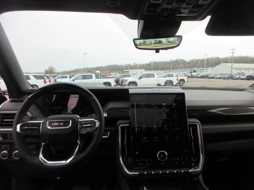 New 2026 GMC Yukon Elevation image 17