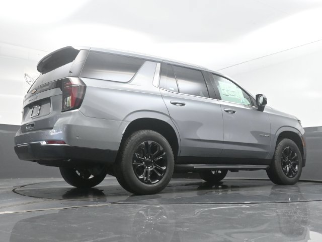 Used 2025 Chevrolet Tahoe LS AWD/4WD image 14