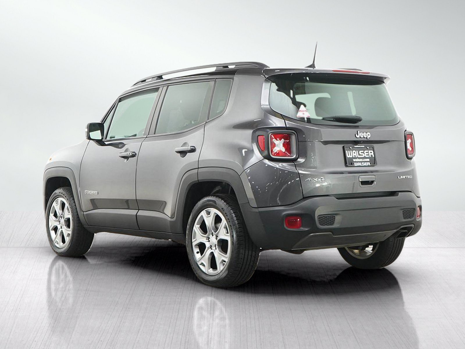 Used 2020 Jeep Renegade Limited AWD/4WD image 3