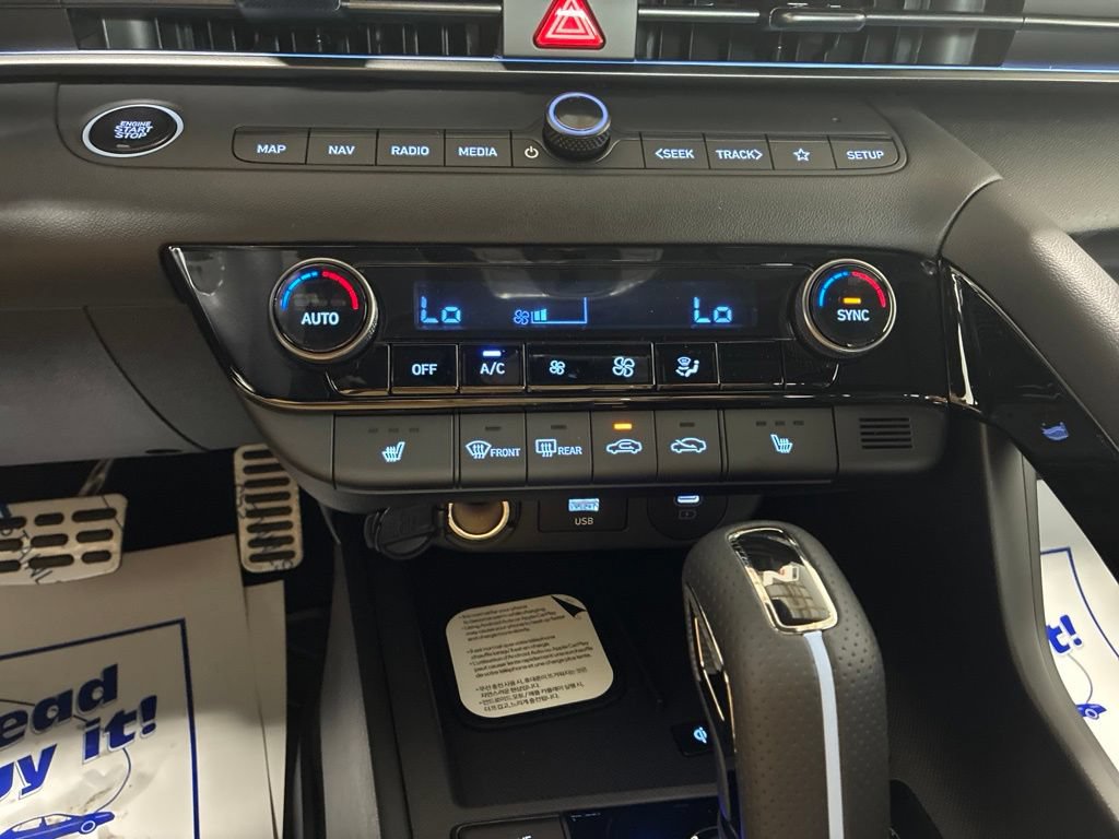 New 2026 Hyundai Elantra N FWD image 18