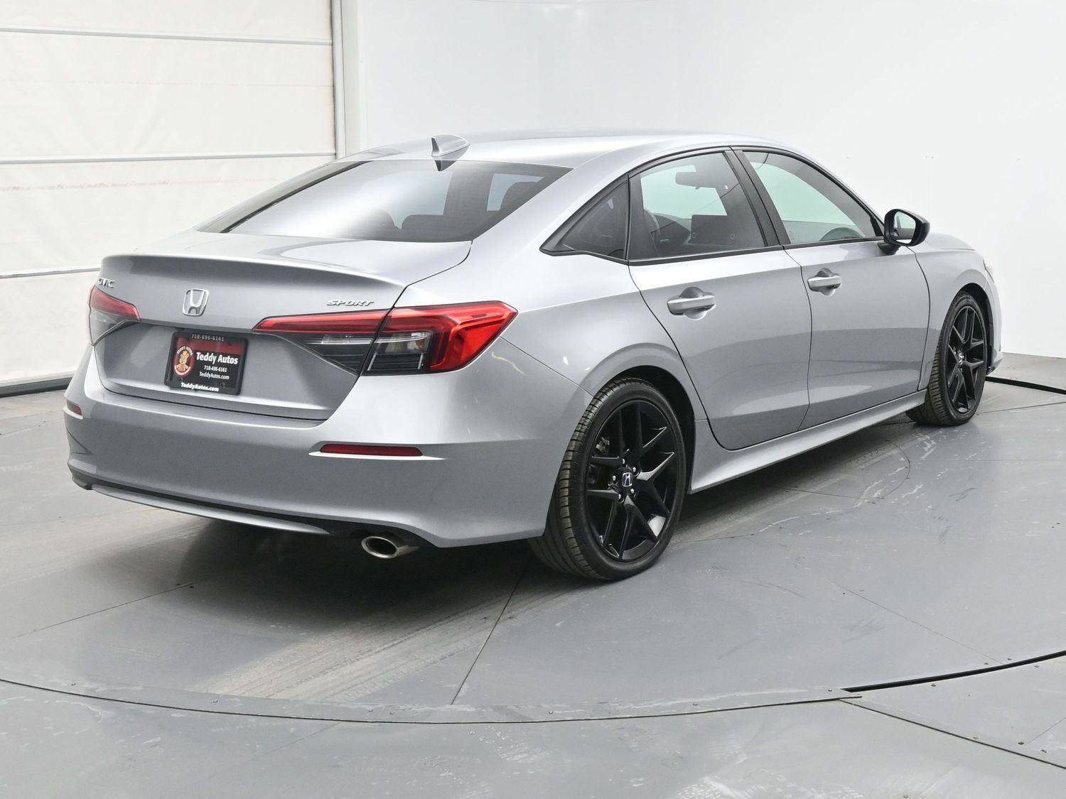 Used 2022 Honda Civic Sport image 24