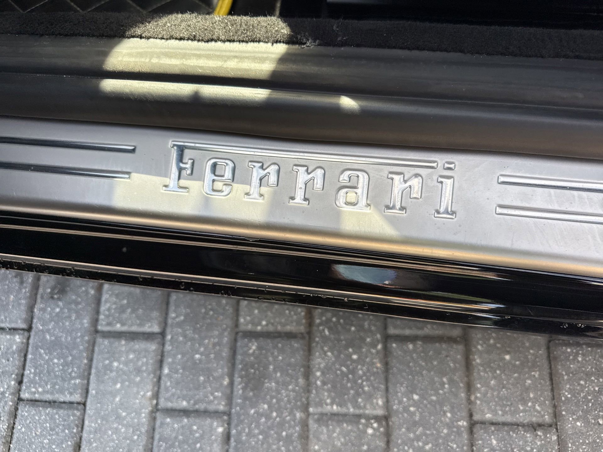 Used 2016 Ferrari California T RWD image 13