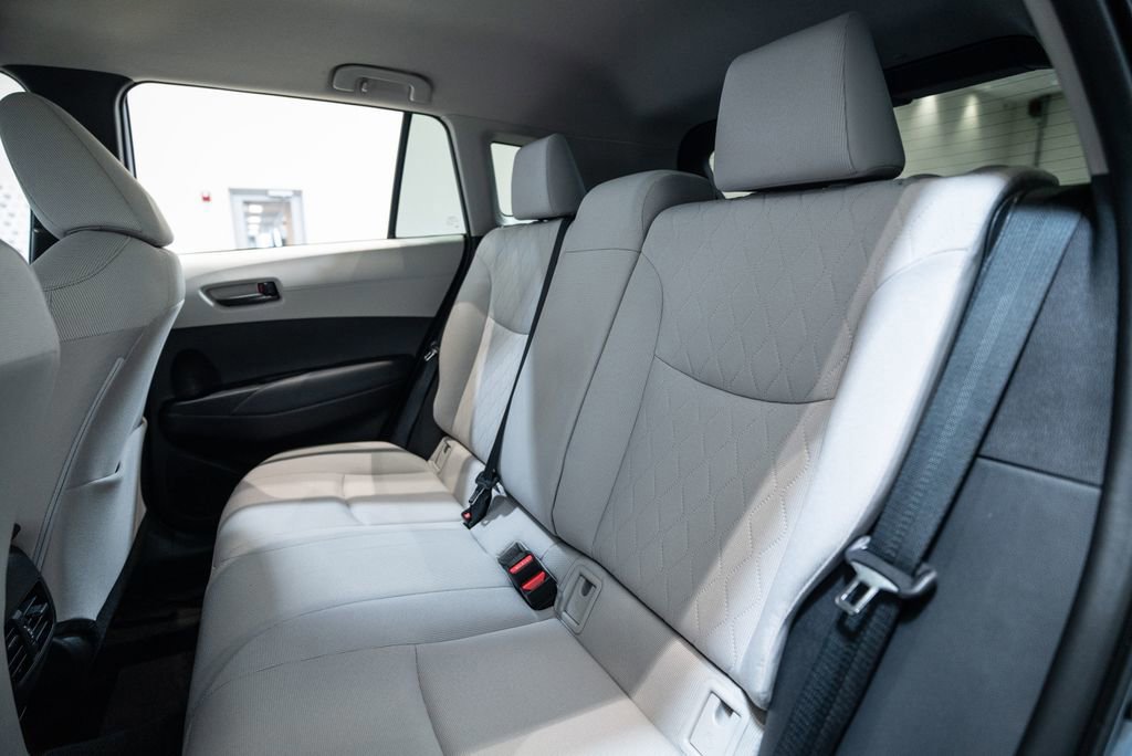 Certified 2023 Toyota Corolla Cross LE image 34