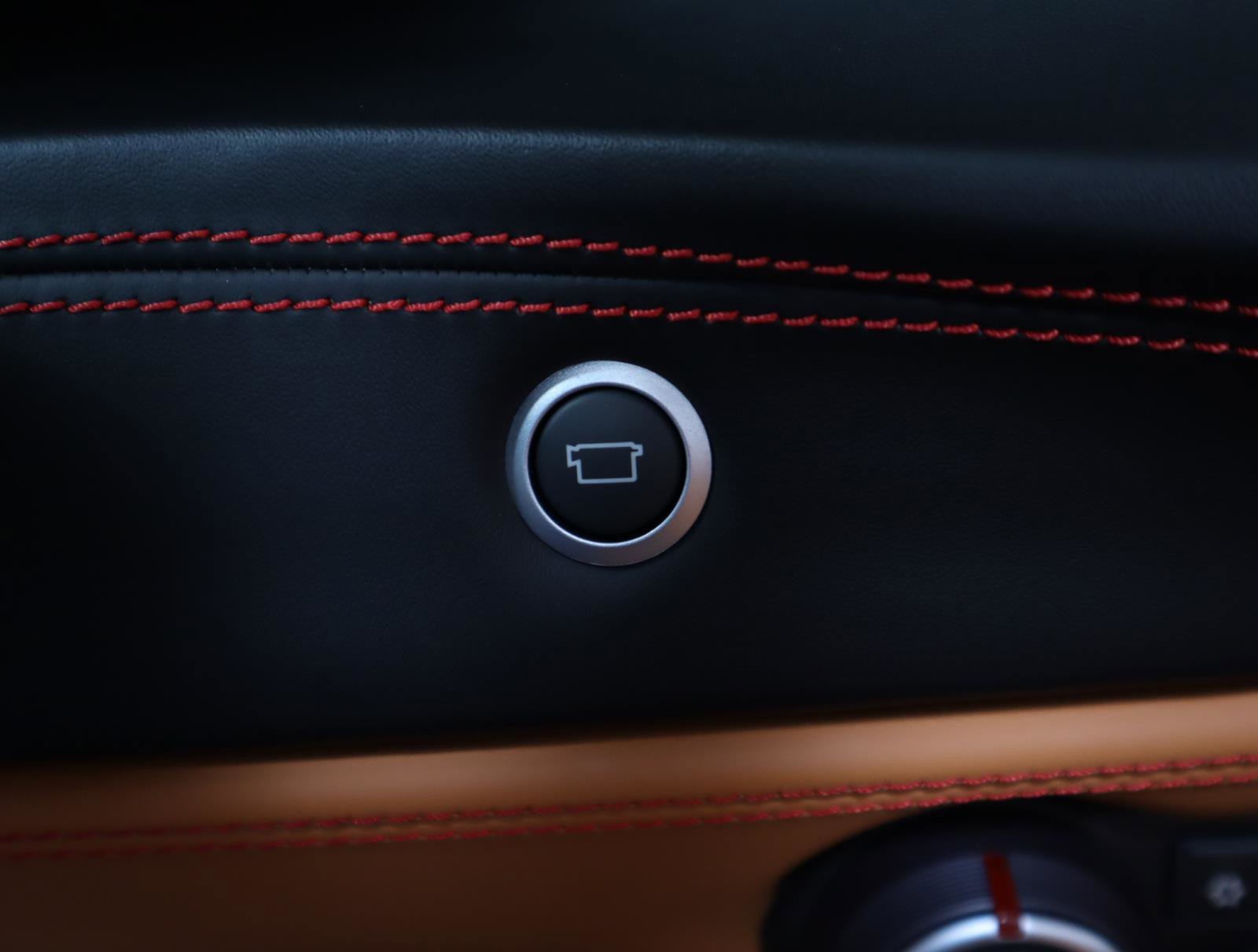 Certified 2019 Ferrari 488 Spider image 38