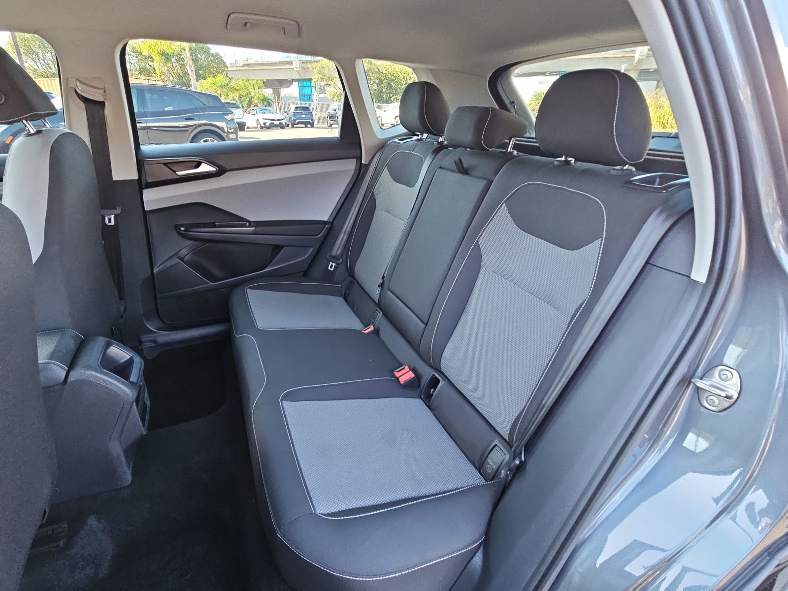 Used 2023 Volkswagen Taos S FWD image 13