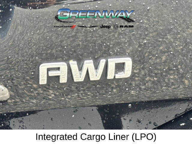 Used 2023 Chevrolet Equinox LS w/ LPO, Floor Liner Package AWD/4WD image 10