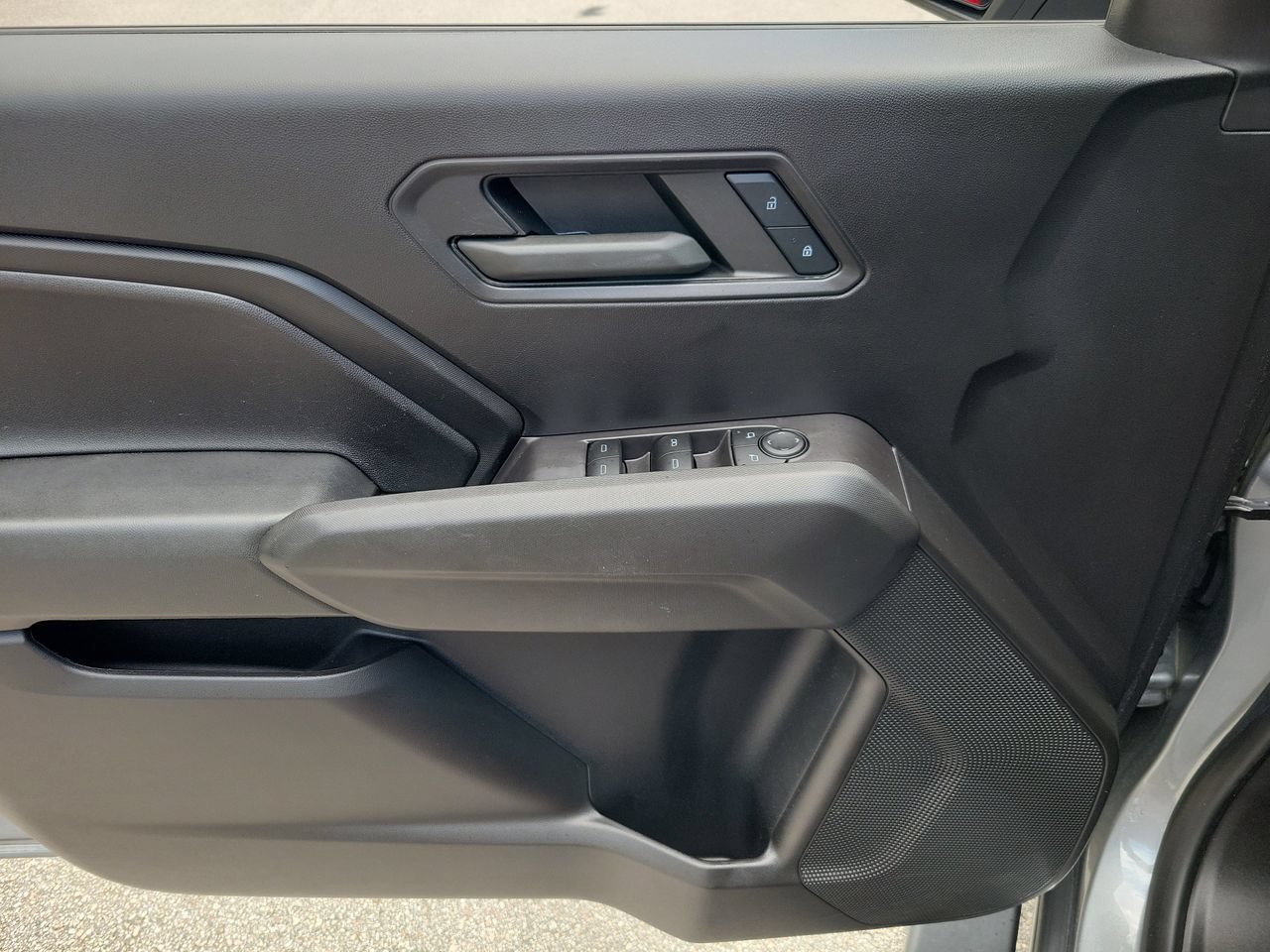 Used 2023 Chevrolet Colorado Trail Boss AWD/4WD image 12