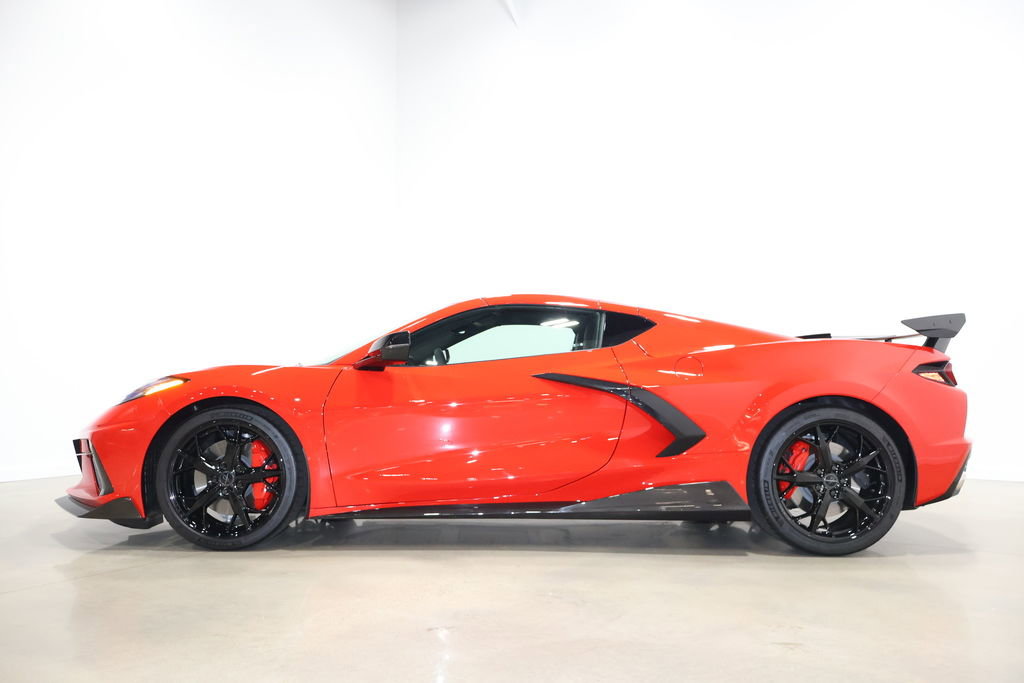 Used 2020 Chevrolet Corvette Stingray Premium Cpe w/ 3LT Preferred Equipment Group image 12