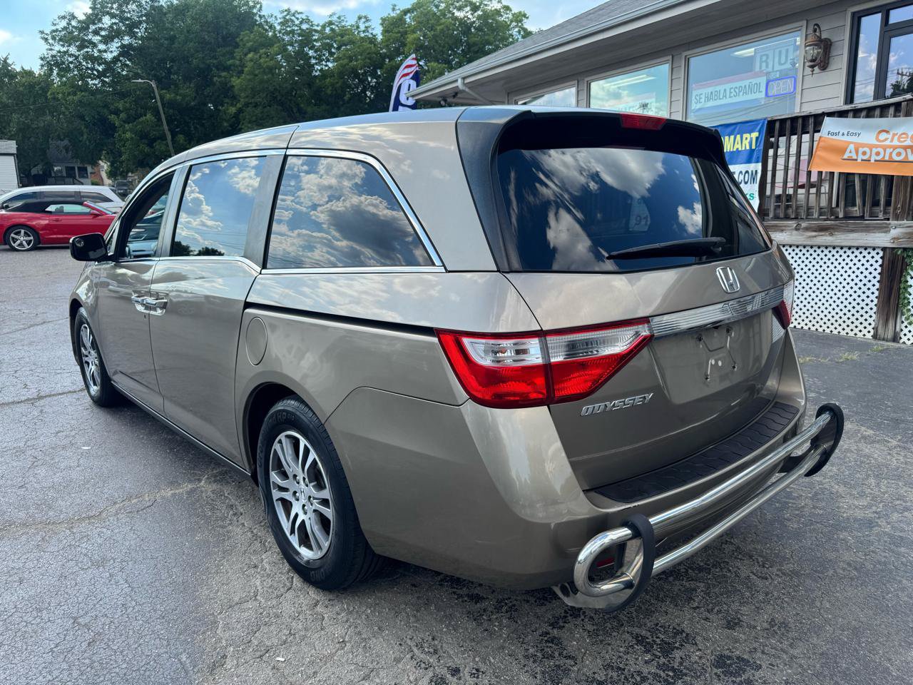 Used 2013 Honda Odyssey EX image 7