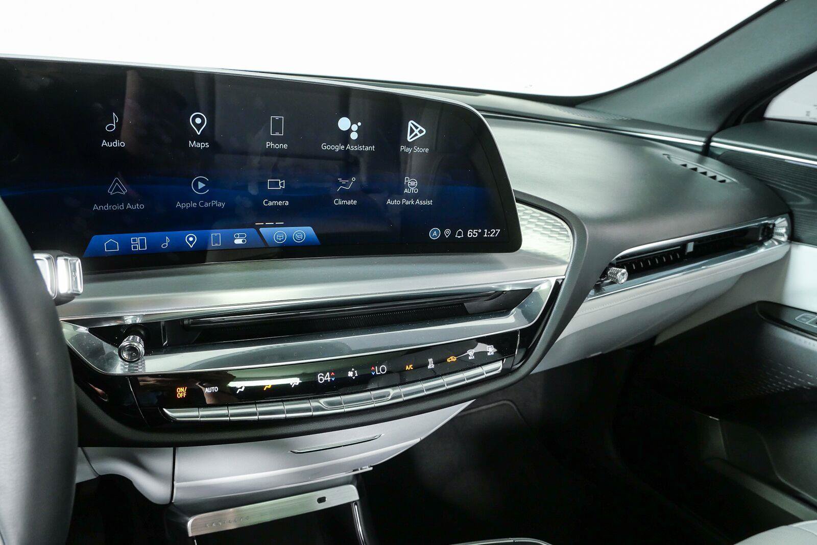 Certified 2024 Cadillac Lyriq Sport RWD image 12