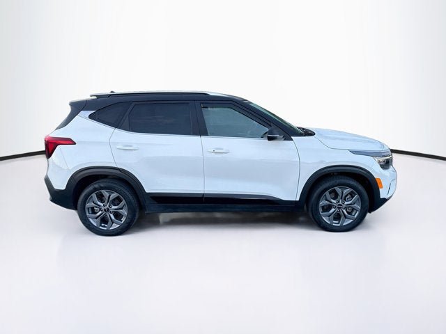 Certified 2024 Kia Seltos S AWD/4WD image 4