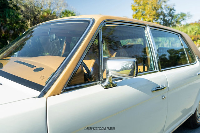 Used 1990 Rolls-Royce Silver Spur II image 54