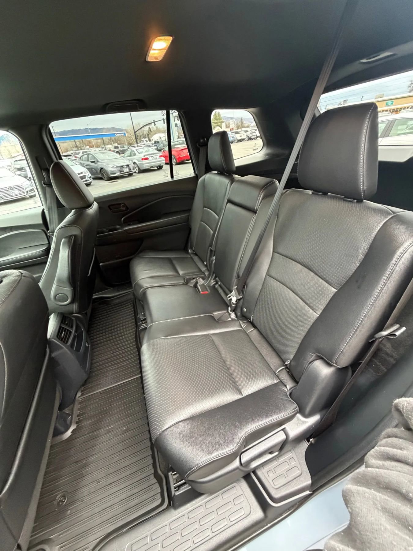 Used 2023 Honda Passport EX-L image 11