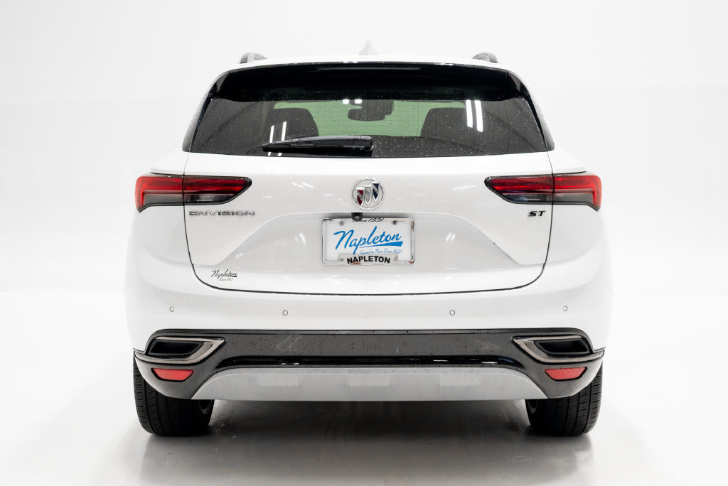 Used 2023 Buick Envision Essence w/ Sport Touring Package FWD image 38