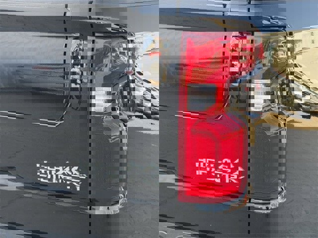 Used 2024 Chevrolet Silverado 1500 High Country w/ High Country Premium Package image 7