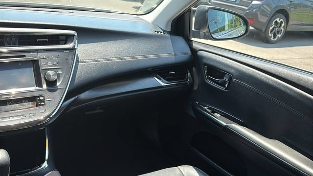Used 2016 Toyota Avalon XLE FWD image 23