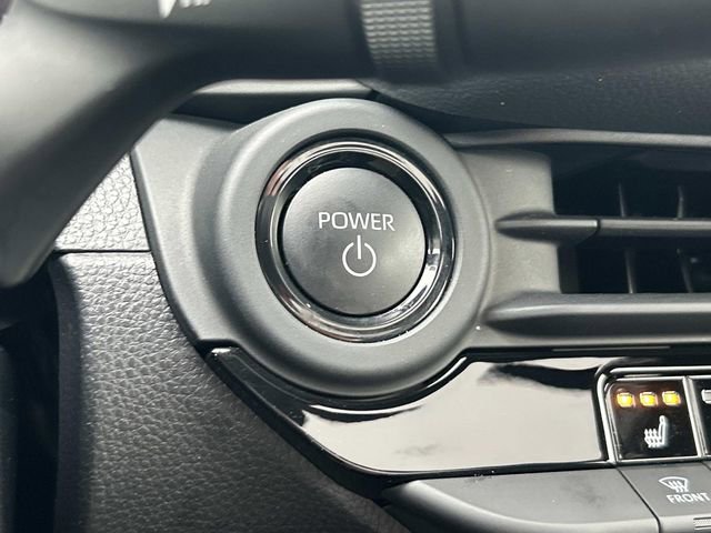 Used 2026 Toyota Crown Limited w/ Advanced Technology Package image 31