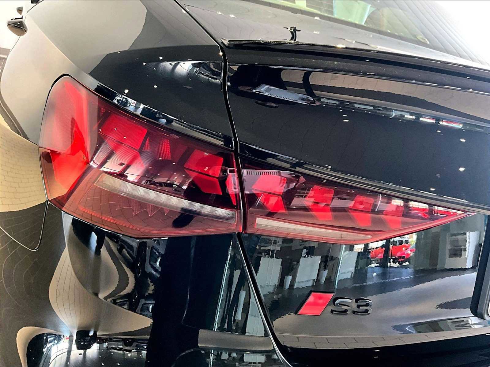 Used 2025 Audi S3 Premium Plus image 34