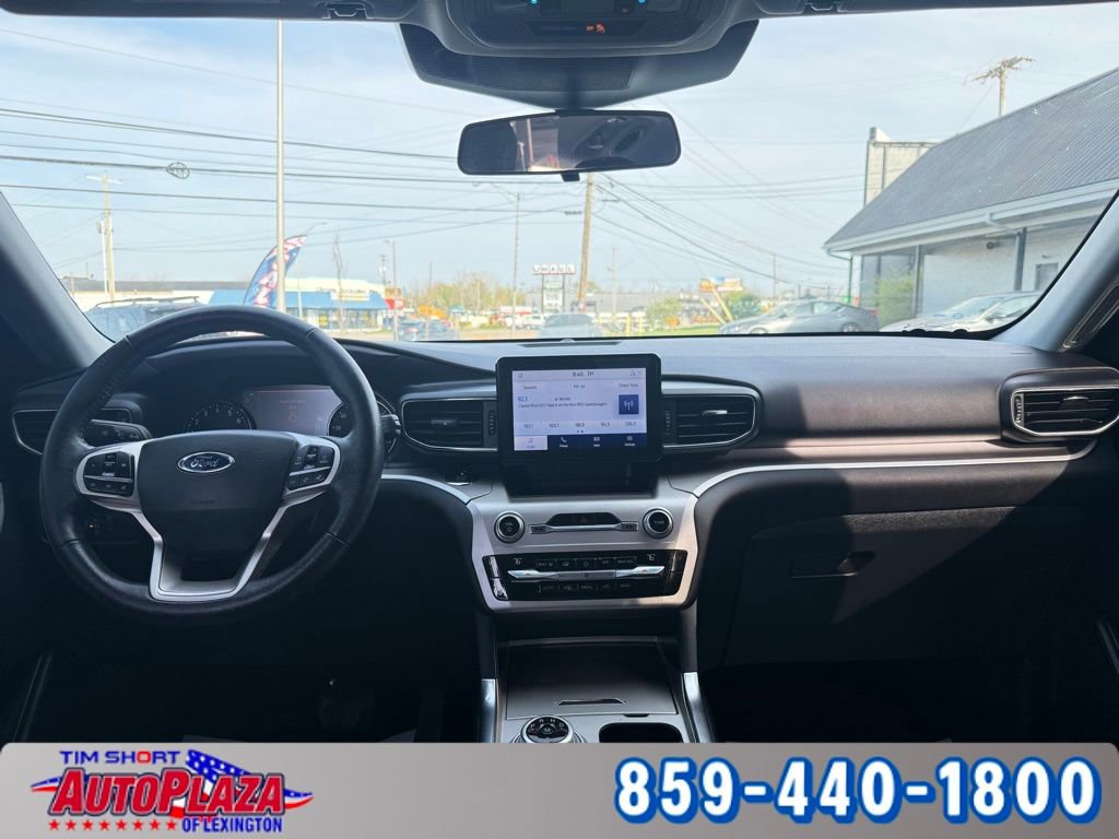 Used 2021 Ford Explorer XLT w/ Equipment Group 202A image 28