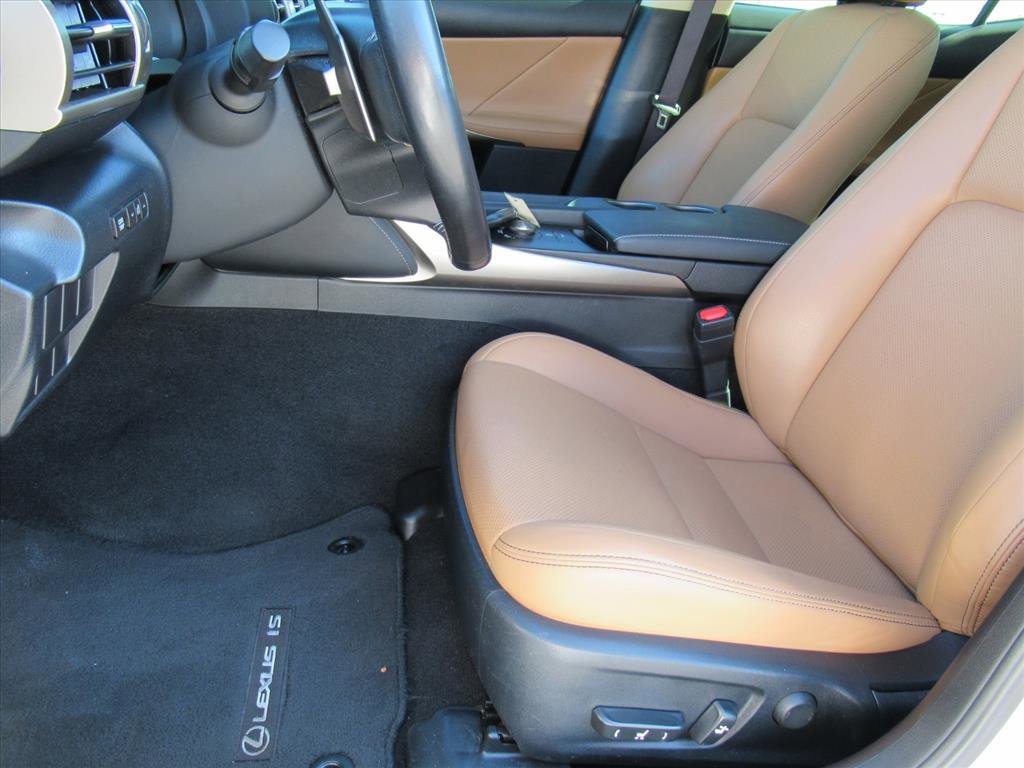 Used 2016 Lexus IS 300 AWD w/ Accessory Package 2 image 15