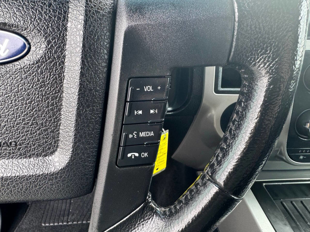 Used 2016 Ford Expedition EL XLT AWD/4WD image 19