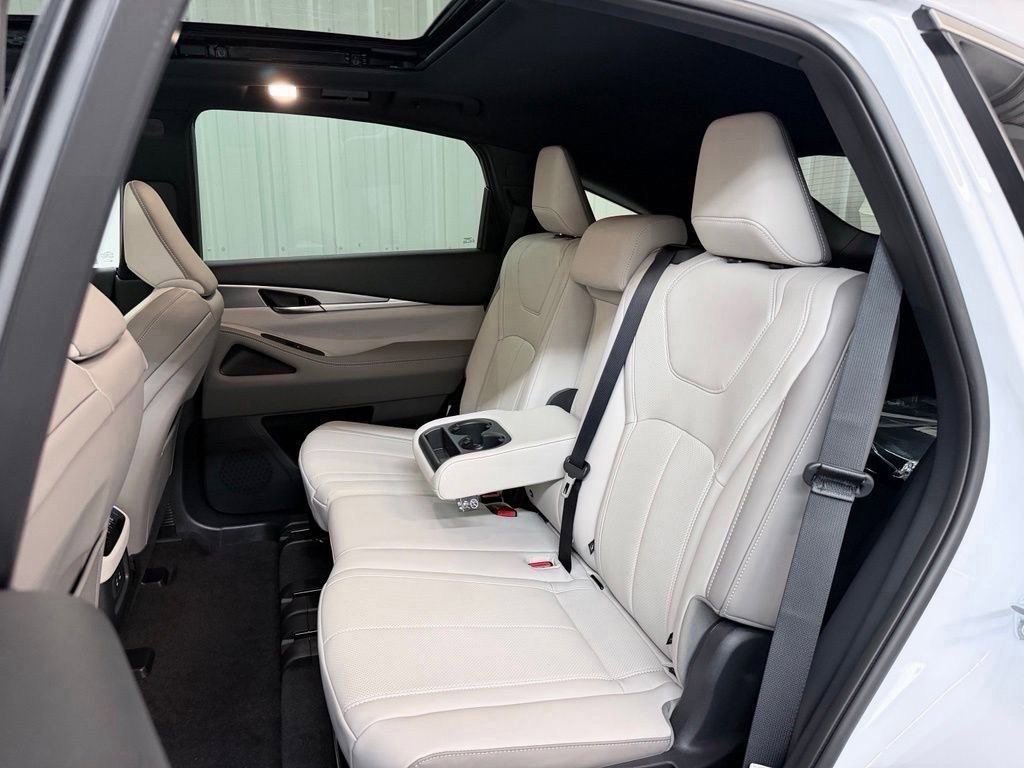 New 2027 INFINITI QX65 Luxe w/ Cargo Package AWD/4WD image 33