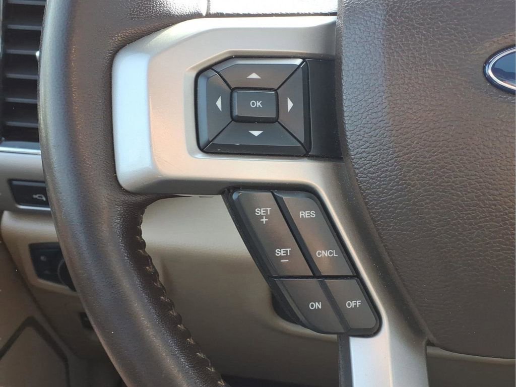 Used 2018 Ford F150 Lariat image 16