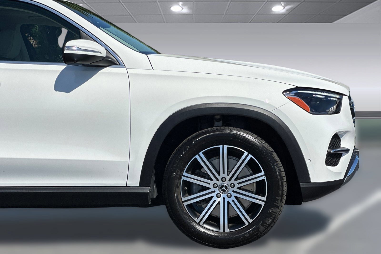 Used 2025 Mercedes-Benz GLE 450e 4MATIC image 35