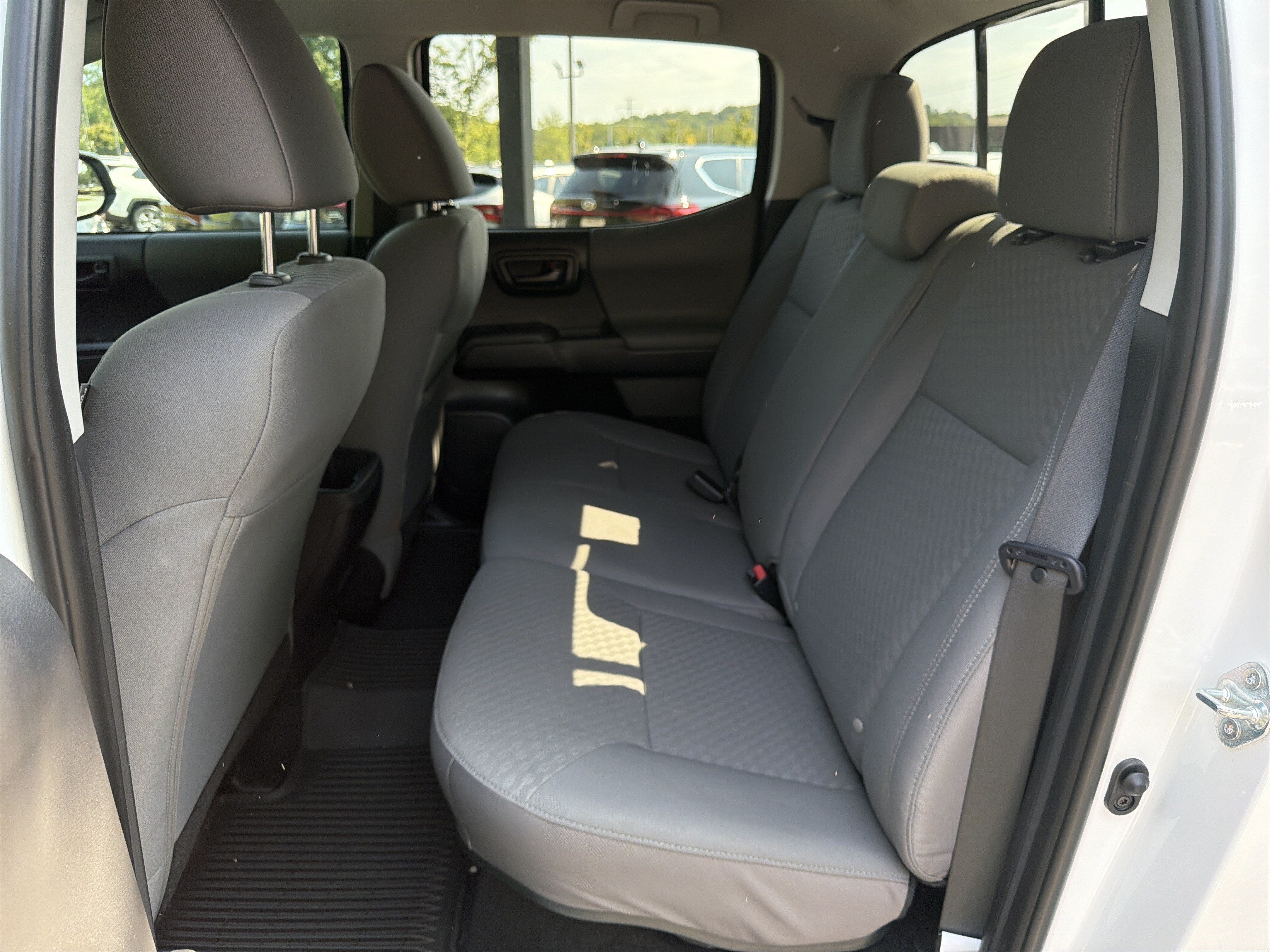 Used 2023 Toyota Tacoma SR AWD/4WD image 20